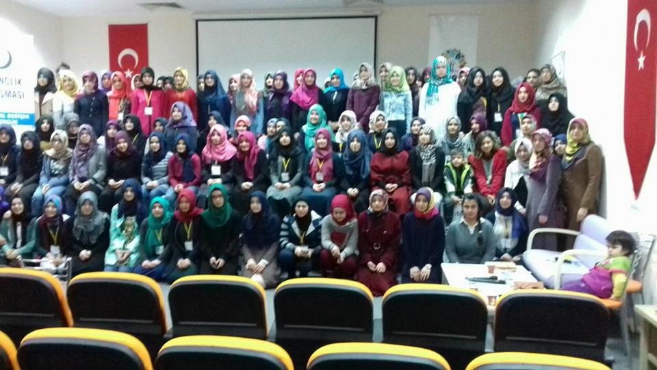 مشاركة وفد طلابي من المكتب الطلابي لمنبر الشام في الملتقى الطلابي الرابع